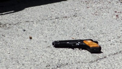 silahli kavga - Kars'ta çıkan silahlı kavgada iki kişi yaralandı Videosu