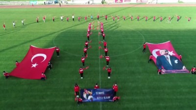 ay yildiz - KIRKLARELİ - Trakya'da saat 19.19'da İstiklal Marşı okundu Videosu