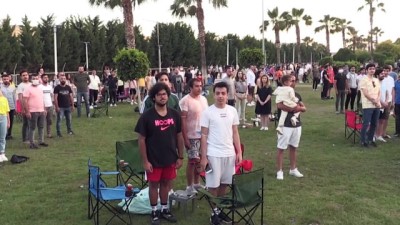 saygi durusu - MERSİN - Saat 19.19'da İstiklal Marşı okundu Videosu