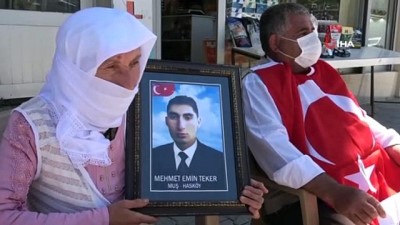 oturma eylemi -  Muş’ta HDP önünde eylem yapan ailelerin sayısı 3’e yükseldi Videosu