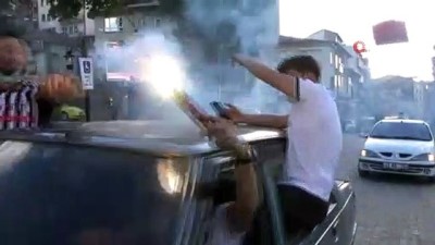 arac konvoyu - Simav’da Beşiktaşlı taraftarların şampiyonluk kutlamaları Videosu