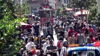 kalaba -  Taksim'de korkutan kalabalık Videosu