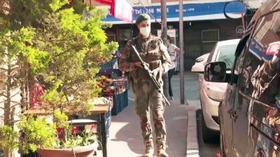 ruhsatsiz silah - İSTANBUL - Şişli'de polis ekiplerince denetim yapıldı Videosu