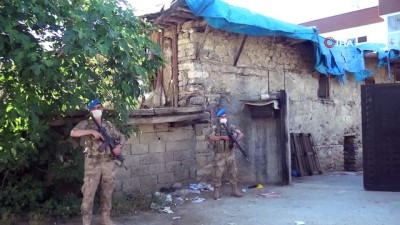 yakin plan -  Kahramanmaraş’ta silahlı kavga: 1 ölü, 3 yaralı Videosu