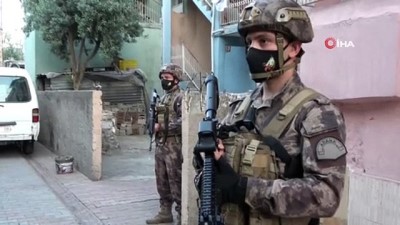 harekat polisi -  “Sahil Rüzgarı” operasyonunda Adana’da 18 kişiye gözaltı kararı Videosu
