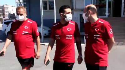 ANTALYA - A Milli Futbol Takımı oyuncuları, Kovid-19 aşısı yaptırdı