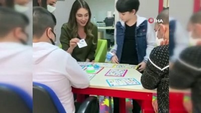 otizm -  Çocuk oyuncu Mustafa Konak, rolüne hazırlandığı rehabilitasyon merkezini ziyaret etti Videosu
