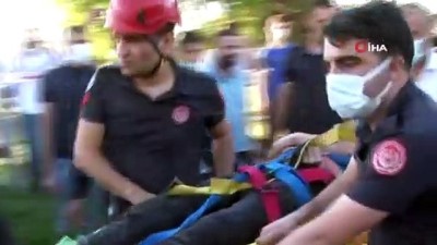 yolcu minibusu -  Elazığ’da 19 kişinin yaralandığı kaza güvenlik kamerasına yansıdı Videosu