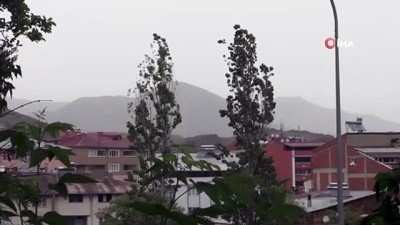 kum firtinasi -   Oltu dağlarını kuraklık tozu sardı Videosu
