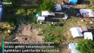 saglik personeli - ANKARA - Bakan Koca, sırası gelen tarım işçilerinin aşılarının bulundukları yerlerde yapıldığını bildirdi Videosu