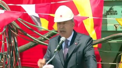 İSTANBUL - Akar ve TSK komuta kademesi, inşası devam eden TCG Anadolu’yu inceledi (2)