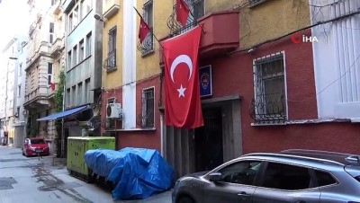 Taksim’de turistin telefonunu çalan hırsız yakalandı