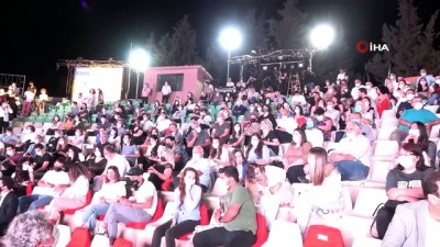  22’inci düzenlenen Adana Tiyatro Festivali başladı