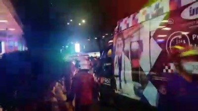 test surusu - KUALA LUMPUR - Malezya'da metro trenleri çarpıştı: 213 yaralı Videosu