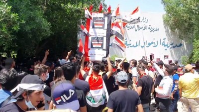 protesto - BAĞDAT - Sivil aktivistlere yönelik suikastlar protesto edildi (2) Videosu