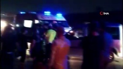 beylerbeyi -  Gaziantep’te iki otomobil çarpıştı: 8 yaralı Videosu