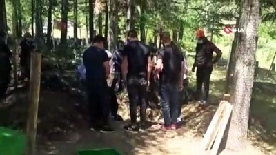 koy mezarligi -  Öldürülen Tuğçe Duman son yolculuğuna uğurlandı Videosu