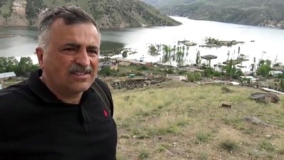 KARS - Karakurt HES Barajı'nda su seviyesi düşünce su altındaki köy gün yüzüne çıktı
