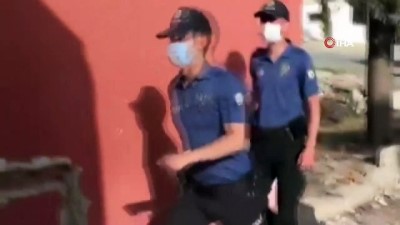 supheli arac -  İstanbul Polisinden ‘şok’ uygulama: 51 kişi yakalandı Videosu