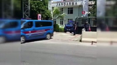 rusvet operasyonu -  İzmir'de rüşvet operasyonu: 1'i kamu görevlisi 17 gözaltı kararı Videosu