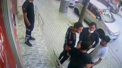 ambulans soforu -  Trafik kazası sonrası sağlık çalışanını böyle bıçakladı Videosu