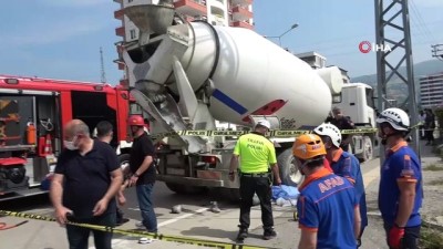beton mikseri -  Beton mikseri sürücüsünün öldüğü kaza kamerada Videosu