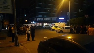 guvenlik gorevlisi - İZMİR - Hastane önünde silahlı saldırı: 4 yaralı Videosu