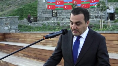 isik gosterisi - KARS - Azerbaycan Cumhuriyeti'nin 103. kuruluş yıldönümü kutlandı Videosu