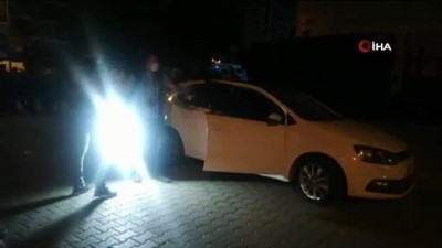  Yaraladıkları şahsın yakınlarına hastane girişinde silahla ateş açtılar: 1’i ağır 4 yaralı