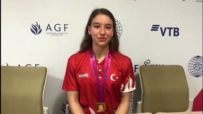BAKÜ - Dünya şampiyonu milli cimnastikçi Ayşe Begüm Onbaşı'ya 'en iyi sporcu' ödülü