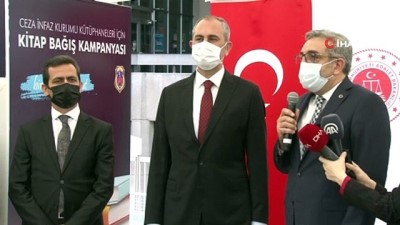  Bakan Gül, ‘Bir Kitap Bir Umut’ kampanyasındaki ilk kitap bağışını Ankara Adliyesi’nden başlattı