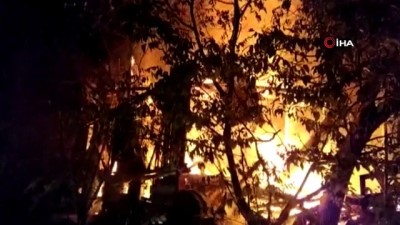 ahsap ev -  2 katlı ahşap ev alev alev yandı Videosu