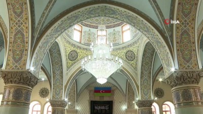  - Azerbaycan'da Covid-19 nedeniyle kapatılan camiler yeniden ibadete açıldı
