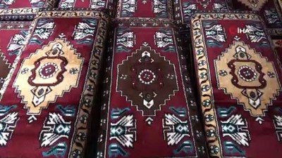 gurbetci -  Bin yıllık geleneği kentte tek başına sürdürüyor Videosu