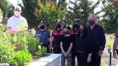 sehit polis - EDİRNE - Şehit polis memuru Nefize Çetin Özsoy, şehadetinin 5. yılında kabri başında anıldı Videosu