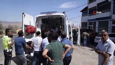 devlet hastanesi -  - Elazığ’da otomobilin hurdaya döndüğü kaza, kameralara yansıdı Videosu