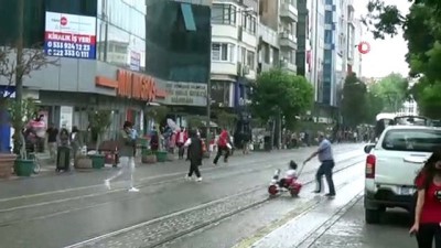 su baskini -  Eskişehir’de yağmur maratonu Videosu