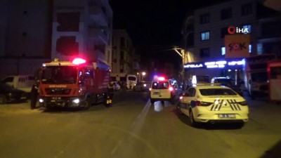 otobus soforu -  İzmir'de işçi servisi mobilya mağazasına daldı: 12 yaralı Videosu