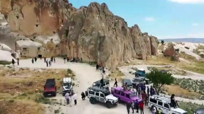 sicak hava balonu - NEVŞEHİR - Türkiye'nin gözde turizm merkezlerinden Kapadokya'da hareketlilik artıyor Videosu