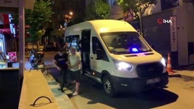 itiraf -  Şişli’de Covid-19 aşılarının ticaretini yapan 2 kişi polise yakalandı Videosu