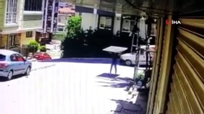 islam -  Demir doğrama dükkanının önündeki tabelayı çaldı, kameralara yakalandı Videosu