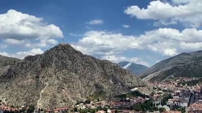 ay yildiz - AMASYA - 'Türk Yıldızları' Amasya semalarında selamlama uçuşu yaptı Videosu