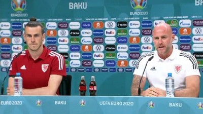 atmosfer - BAKÜ - Türkiye-Galler maçına doğru - Rob Page ve Gareth Bale Videosu