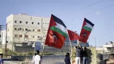 asiri sagci - RAMALLAH - İsrail, Batı Şeria'da, Doğu Kudüs'teki 'Bayrak Yürüyüşü'nü protesto eden Filistinlilere müdahale etti Videosu