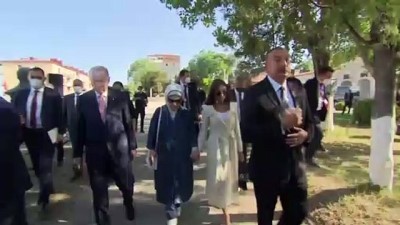 ŞUŞA - Cumhurbaşkanı Erdoğan, Azerbaycan Cumhurbaşkanı Aliyev ile 'Cıdır Düzü Şenlikleri'ne katıldı