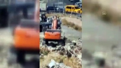 guvenlik gucleri - KUDÜS - İsrail güçlerinin Doğu Kudüs'te ateş açtığı Filistinli bir kadın hayatını kaybetti Videosu