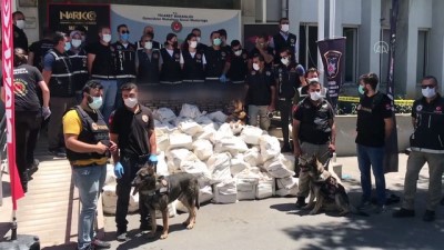 dedektor kopek - MERSİN - Ticaret Bakanlığından Mersin Limanı'nda rekor miktarda kokain ele geçirilmesiyle ilgili açıklama Videosu
