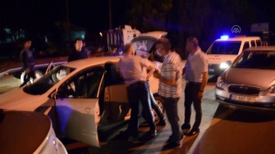 silah kacakciligi - AYDIN - Muğla'da polis memurunu şehit eden şüphelilerle bağlantılı oldukları iddiasıyla 2 kişi Aydın'da yakalandı Videosu