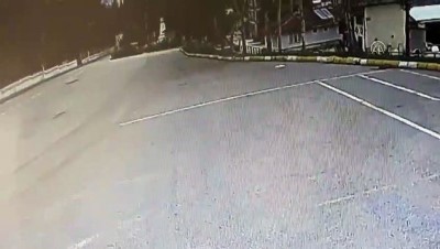 kamera - TOKAT -  Otomobil devrildi: 6 yaralı Videosu