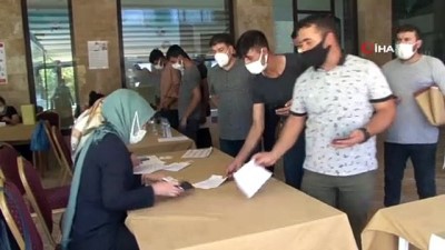 saglik personeli -  7 bin 500 kişinin istihdam edildiği Elazığ OSB’de aşılama başladı Videosu
